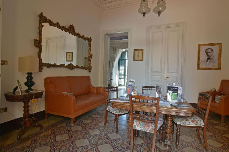 B&B Di Charme Camelie Palazzo Nicotra Riposto Ngoại thất bức ảnh